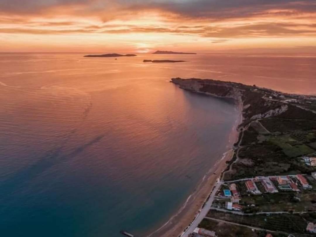 Makis Apartments أريلاز المظهر الخارجي الصورة