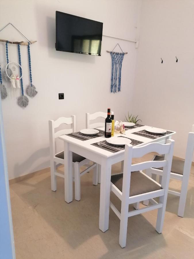 Makis Apartments أريلاز الغرفة الصورة